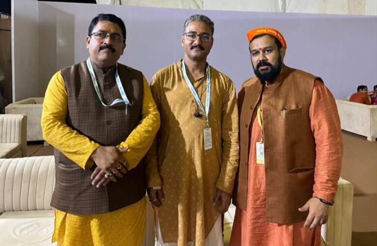 गोवा “सनातन राष्ट्र शंखनाद महोत्सव” में बिलासपुर से डॉ. रजनीश हुए शामिल